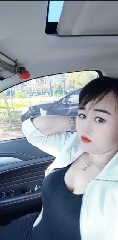 王芳燕的第七张照片--乌海认干亲服务网